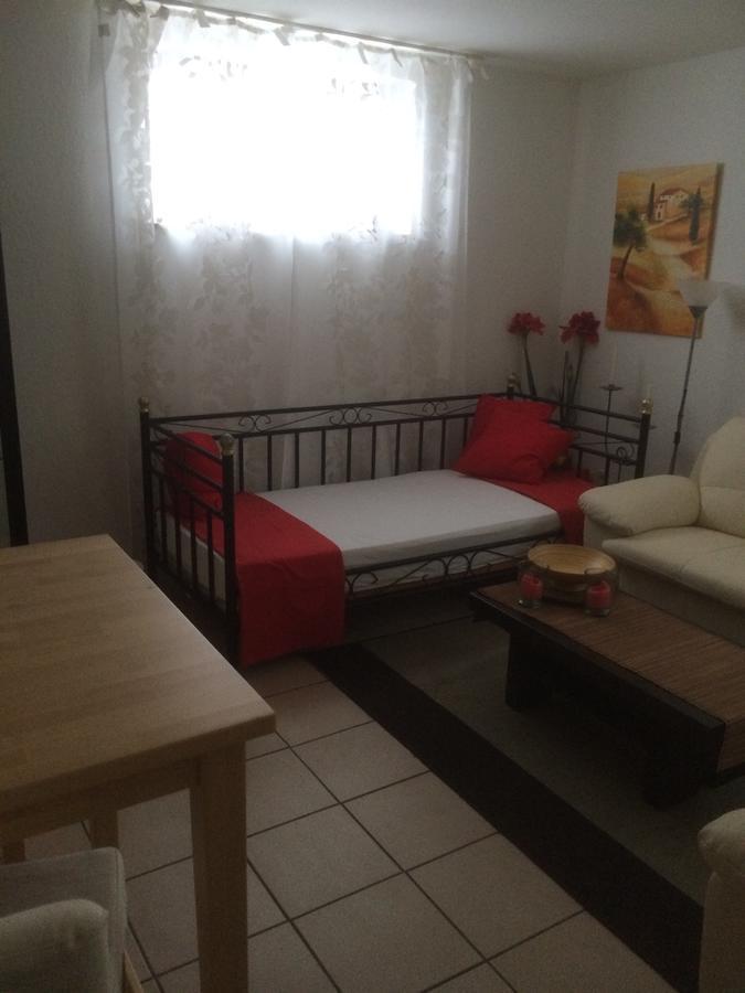 Basement Links 108A 1 Zimmer Apartment Хольцминден Экстерьер фото